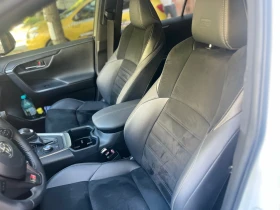 Обява за продажба на Toyota Rav4 2.5 HEV GR SPORT 4X4 НАЛИЧНА!!! ~Цена по договаряне - изображение 10