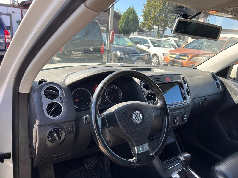 VW Tiguan 2.0TDI 4MOTION PANORAMA , снимка 11 - Автомобили и джипове - 47411139