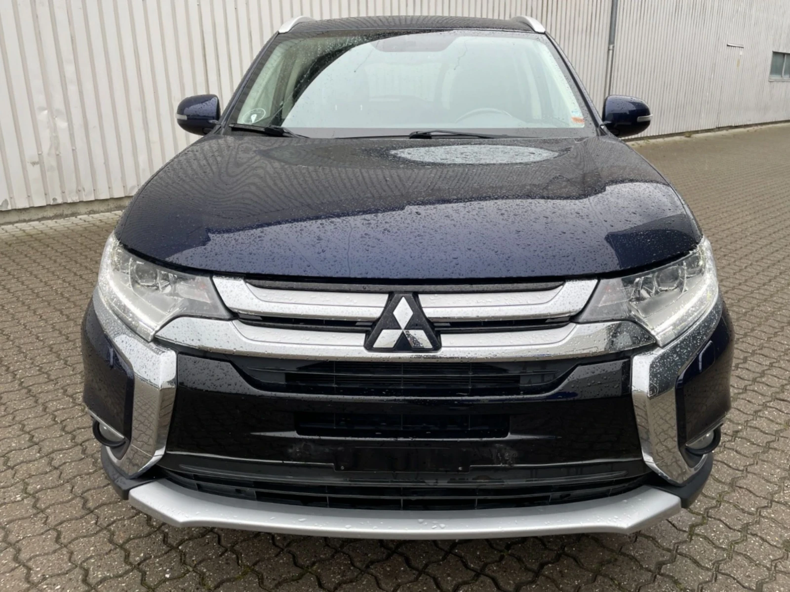 Mitsubishi Outlander Face / AWD / 2.2d / Automatic/ EU6 - изображение 3