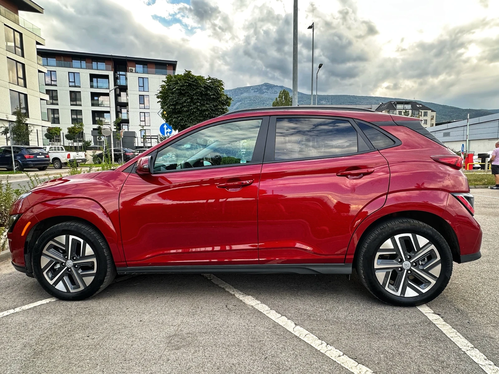 Hyundai Kona 67kWh - изображение 5
