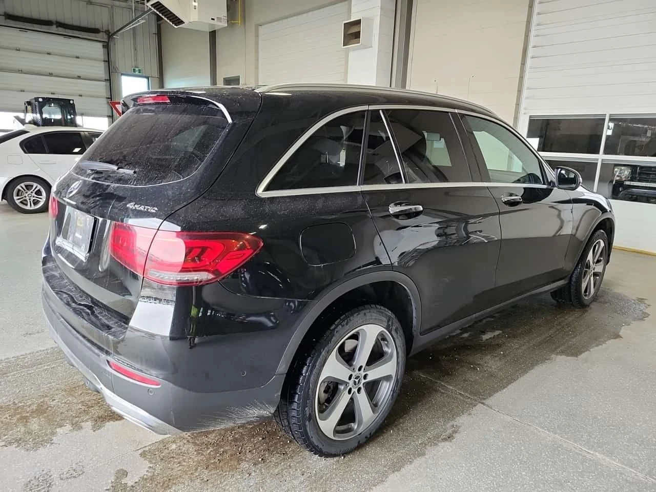 Mercedes-Benz GLC 300 AMBIENT| �����| PANORAMA| CARFAX|  | Mobile.bg � ����������� 3