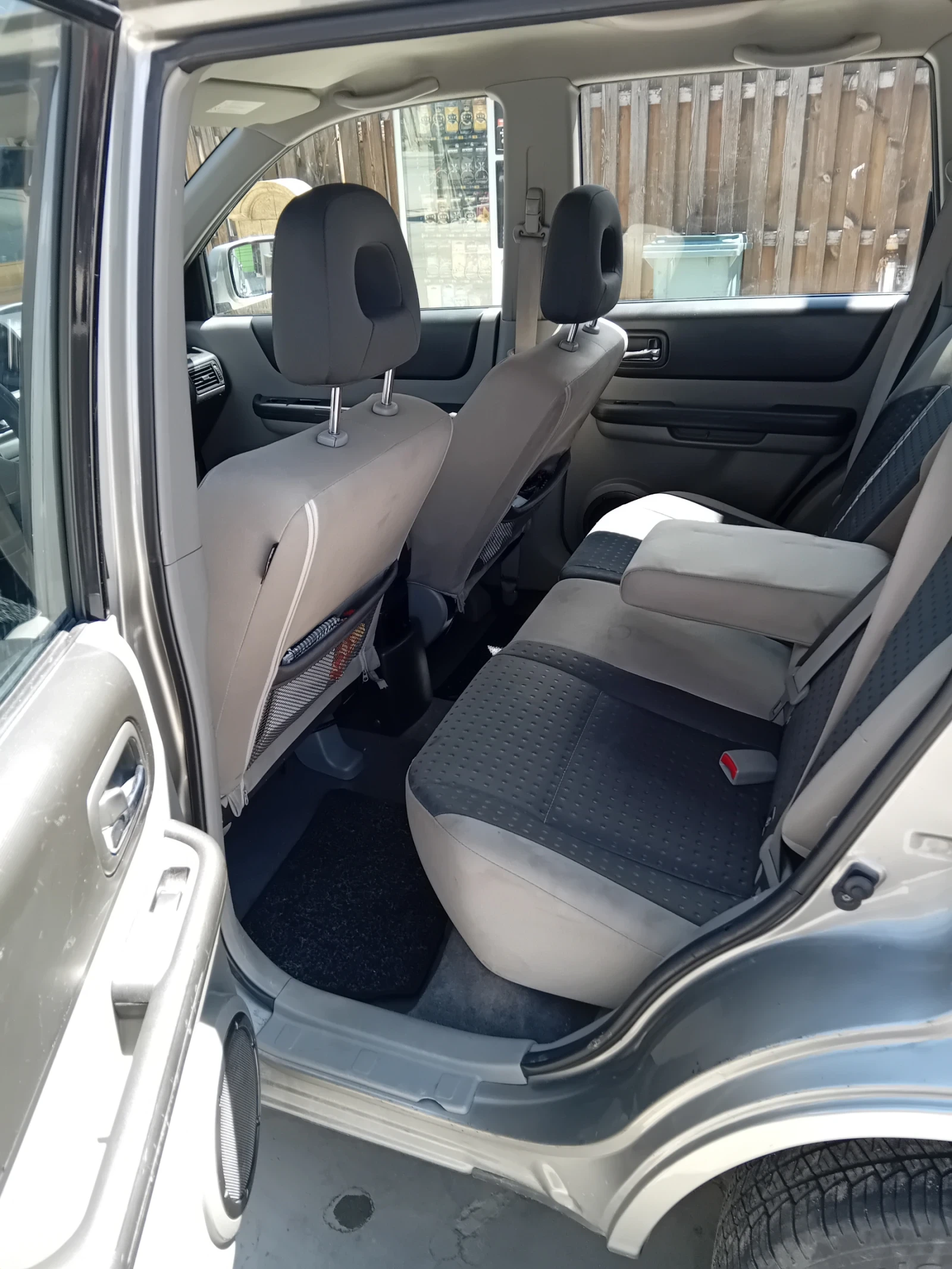 Nissan X-trail, снимка 9 - Автомобили и джипове - 54715793