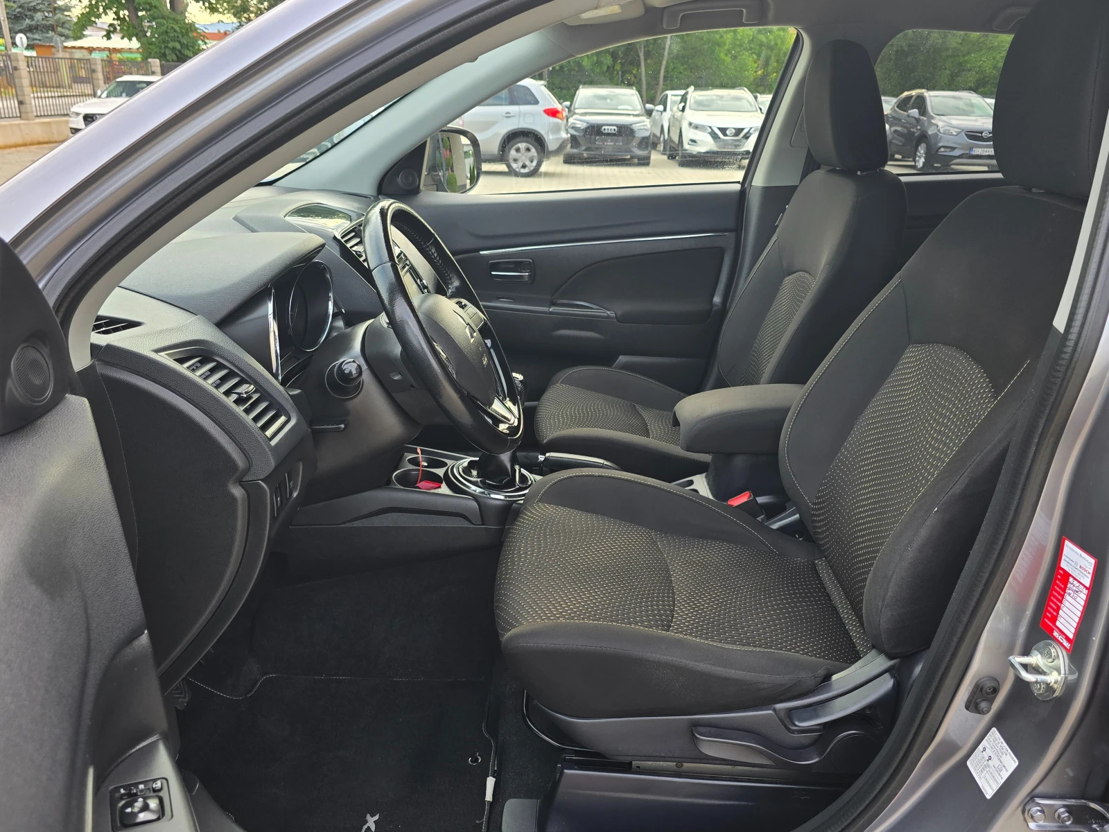 Mitsubishi ASX 1.6D, 114к.с., Камера, Евро 6!, снимка 9 - Автомобили и джипове - 54890078
