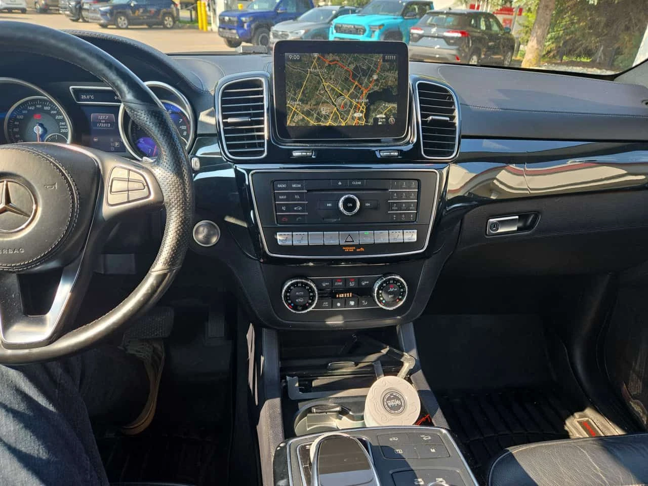 Mercedes-Benz GLS * 550 * ДИСТРОНИК * ОДБУХВАНЕ * 360 КАМЕРА * H/K *, снимка 9 - Автомобили и джипове - 55094059