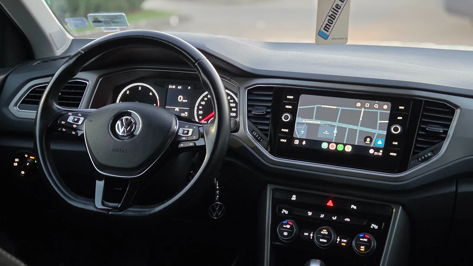 VW T-Roc 2.0 TDI DSG 4 Motion Distronic, снимка 13 - Автомобили и джипове - 55095931