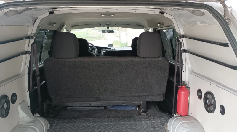 Hyundai Starex, снимка 8 - Бусове и автобуси - 52957481