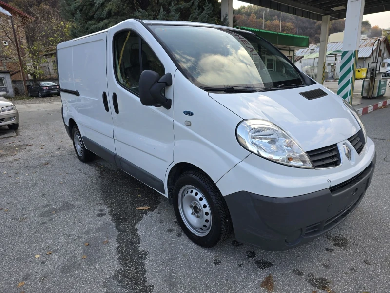 Renault Trafic 2.0dci 115  климатик, снимка 5 - Бусове и автобуси - 52483713