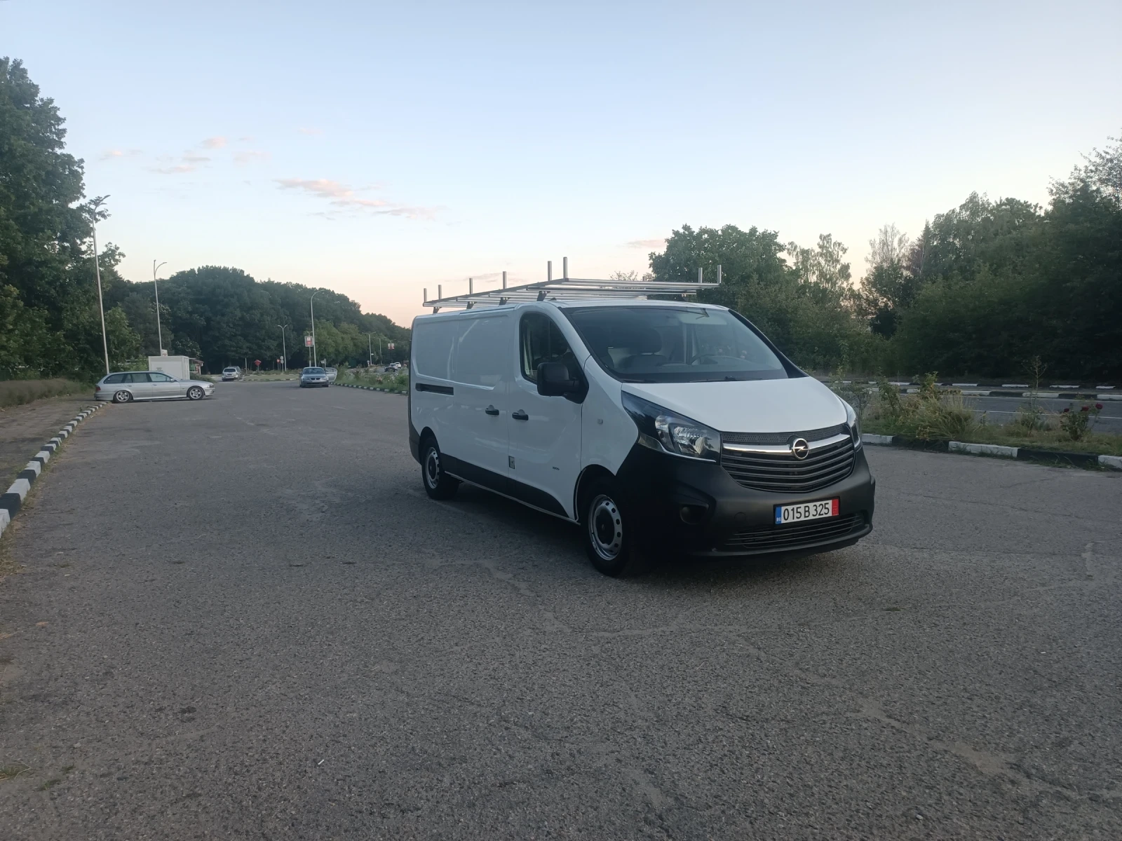 Opel Vivaro НОВ ВНОС , снимка 3 - Бусове и автобуси - 55513486