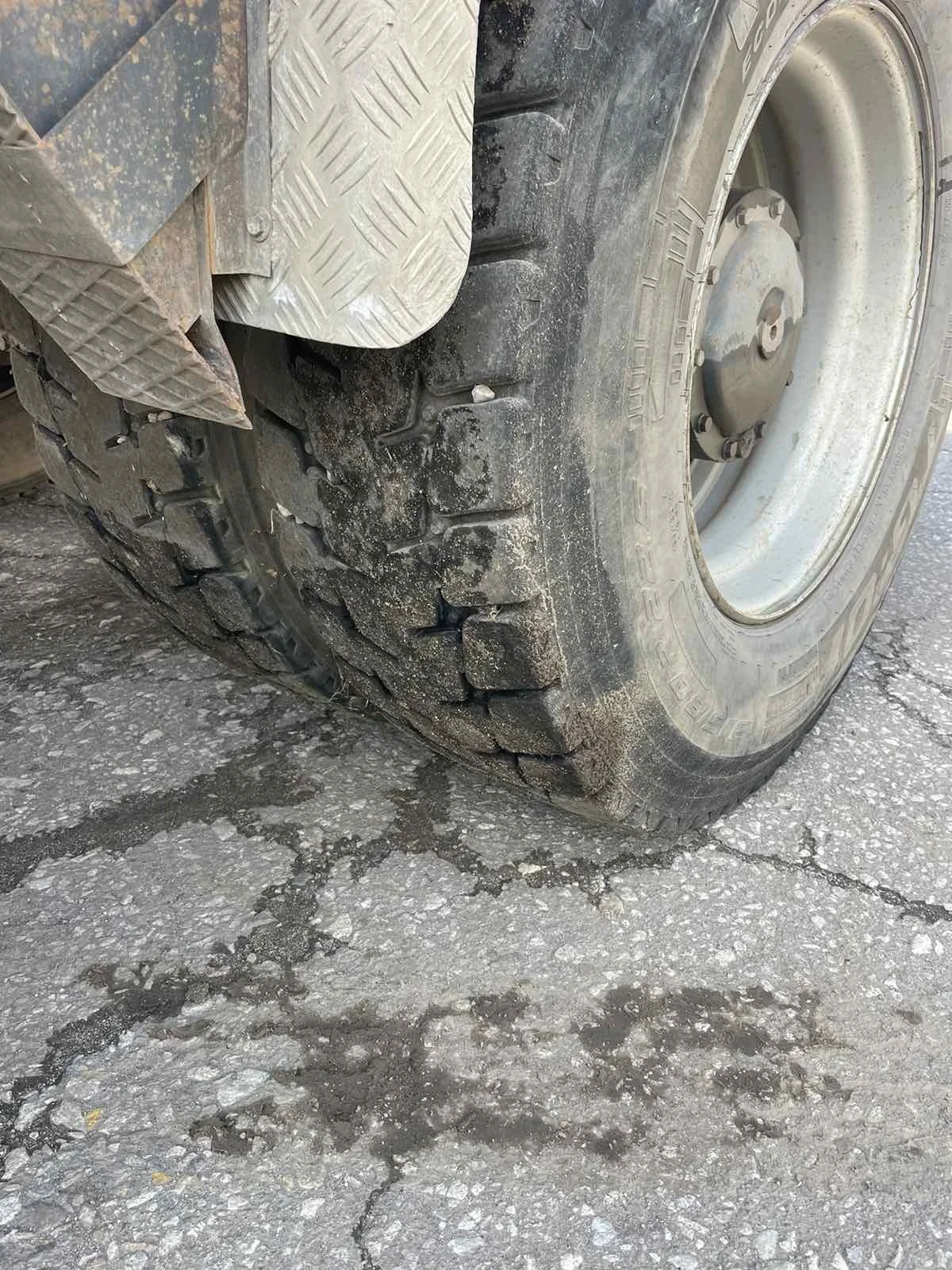 Mercedes-Benz 1824 Контейнеровоз 3бр - изображение 10