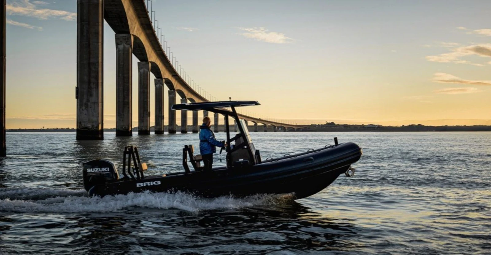 Надуваема лодка Brig N22, снимка 3 - Воден транспорт - 54360135