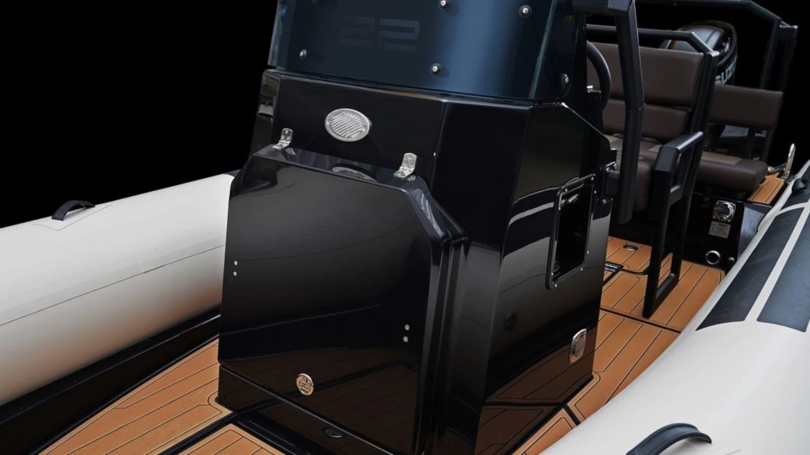 Надуваема лодка Brig N22, снимка 7 - Воден транспорт - 54360135