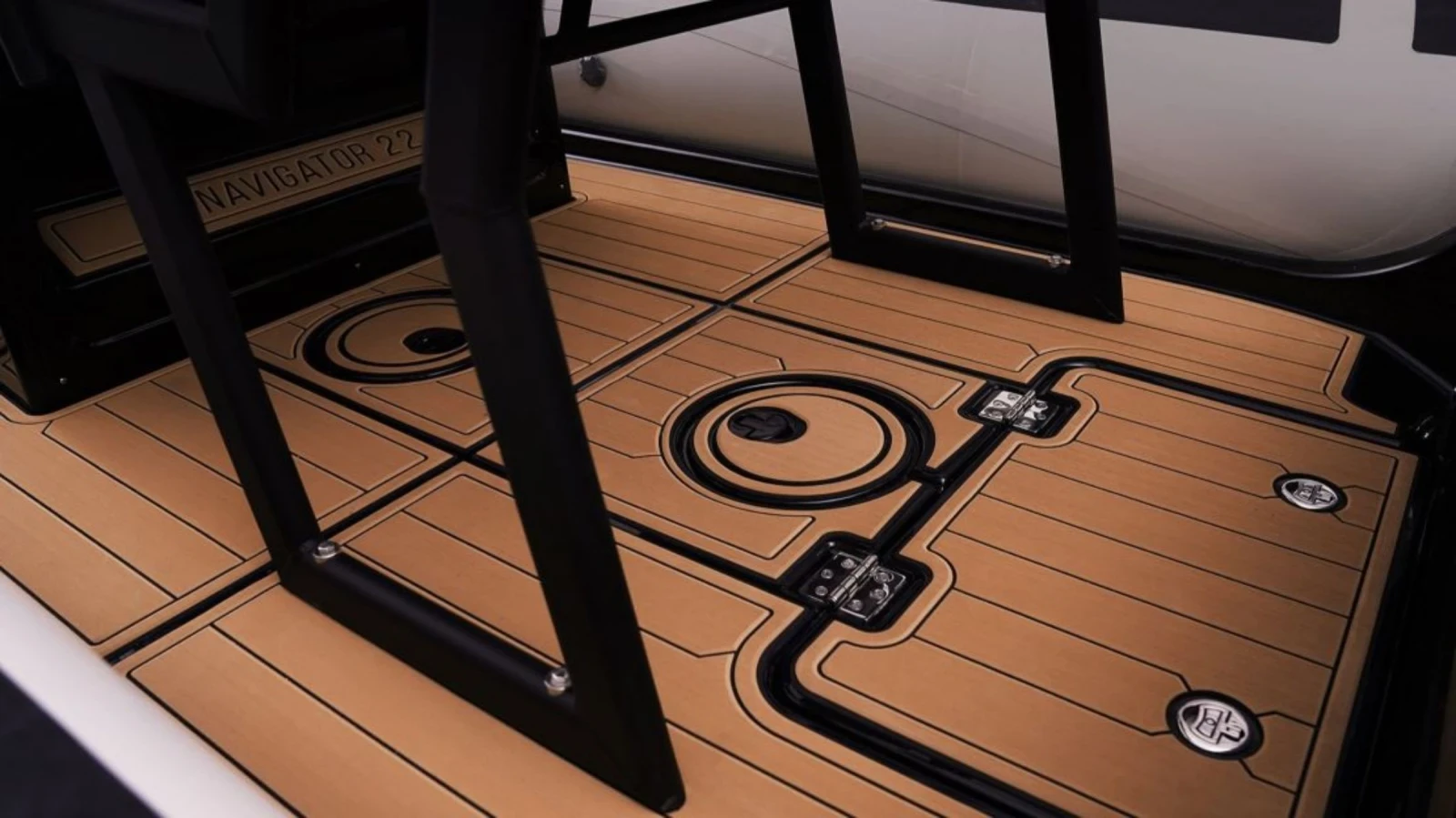 Надуваема лодка Brig N22, снимка 12 - Воден транспорт - 54360135