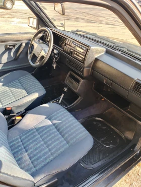VW Golf 1.8 автоматик ! хидравлика ! , снимка 9