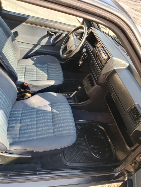VW Golf 1.8 автоматик ! хидравлика ! , снимка 8