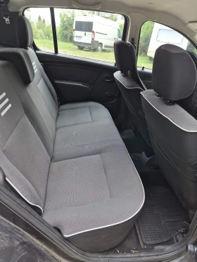 Dacia Sandero, снимка 7