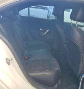 Mercedes-Benz A 35 * CARFAX * ОПЦИЯ ЗА ФИНАНСИРАНЕ, снимка 10