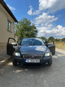     Volvo V50