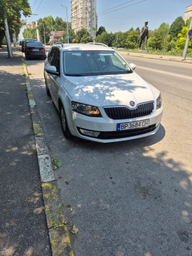 Skoda Octavia 1.6, снимка 1