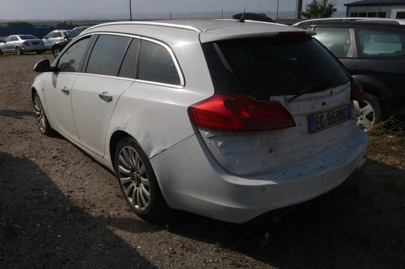 Opel Insignia 2.0 CDTI, снимка 5 - Автомобили и джипове - 41665256