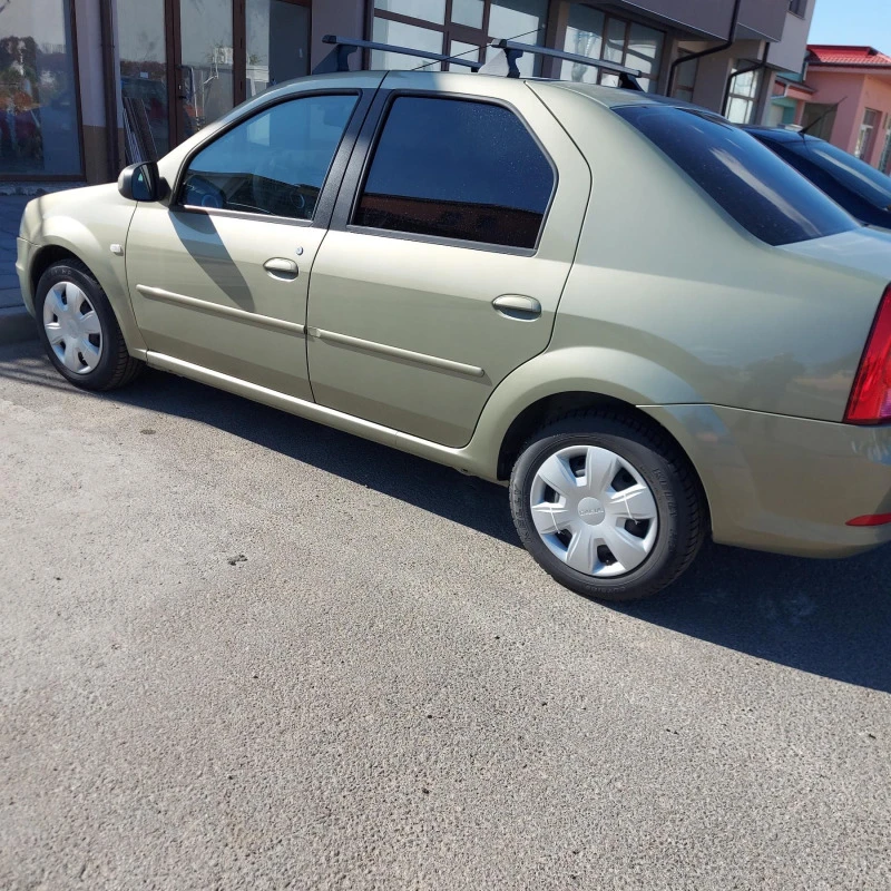 Dacia Logan 1.4 + газова уредба, снимка 4 - Автомобили и джипове - 46381464