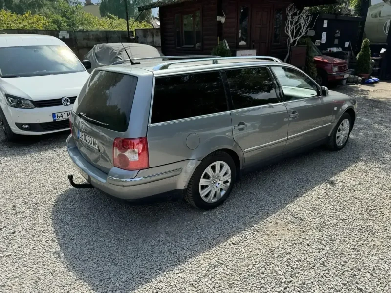 VW Passat 2.8  ГАЗ!, снимка 2 - Автомобили и джипове - 47285997