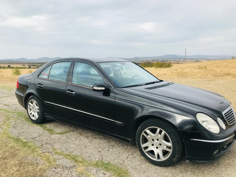 Mercedes-Benz E 280, снимка 3 - Автомобили и джипове - 47445466