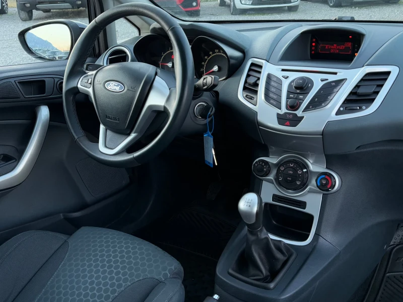 Ford Fiesta 1.6i 120к.с * ST-Line* * Климатик* , снимка 11 - Автомобили и джипове - 48720895