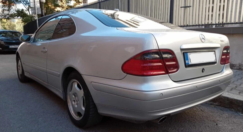 Mercedes-Benz CLK 230 компресор, снимка 9 - Автомобили и джипове - 48969934