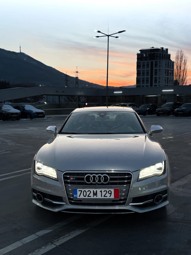 Audi S7 ЛИЗИНГ* Full LED* Distronic* Масаж* Обдух* Хедъп* , снимка 4 - Автомобили и джипове - 49578787