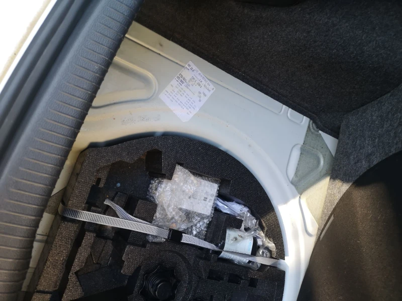 VW Golf Golf 6 1.4 UNITED , снимка 17 - Автомобили и джипове - 52664882