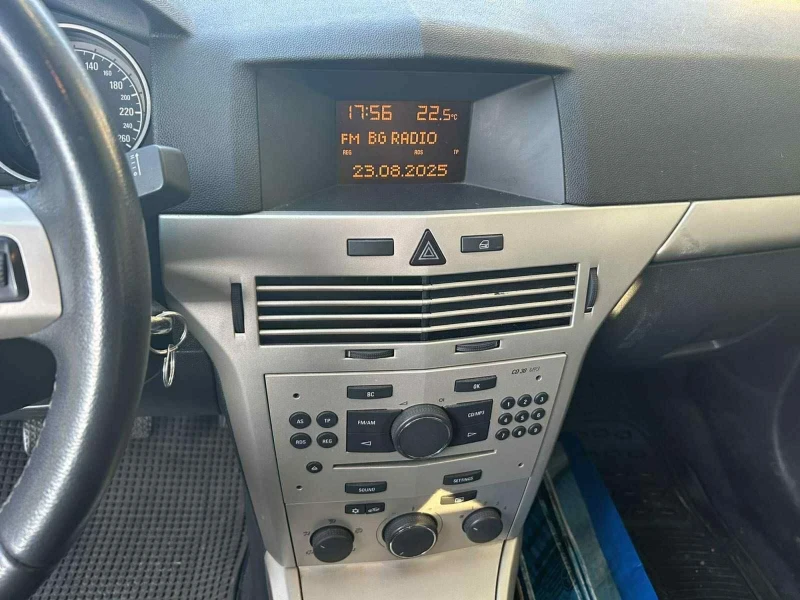 Opel Astra GTC 1, 4i ГАЗ, снимка 7 - Автомобили и джипове - 51515388