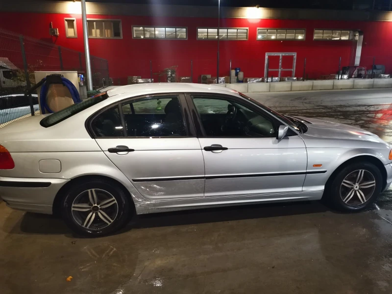 BMW 316, снимка 3 - Автомобили и джипове - 52106385