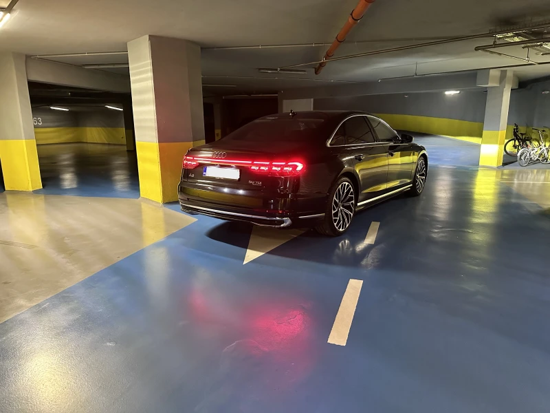 Audi A8 .Гаранция. ABSOLUT FULL CONFIGURATION, снимка 4 - Автомобили и джипове - 52570336