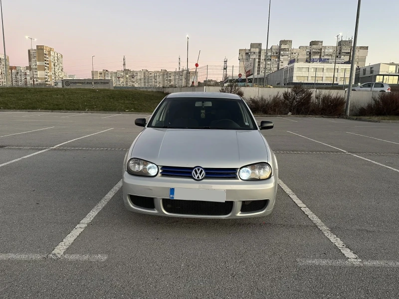 VW Golf 1.9 TDi, снимка 9 - Автомобили и джипове - 52775585