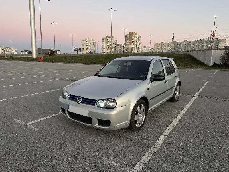 VW Golf 1.9 TDi, снимка 8 - Автомобили и джипове - 52775585