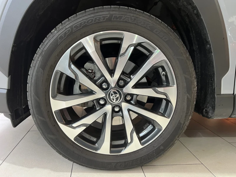 Toyota Corolla Cross Executive Plus 2.0 4x4, снимка 7 - Автомобили и джипове - 52884927