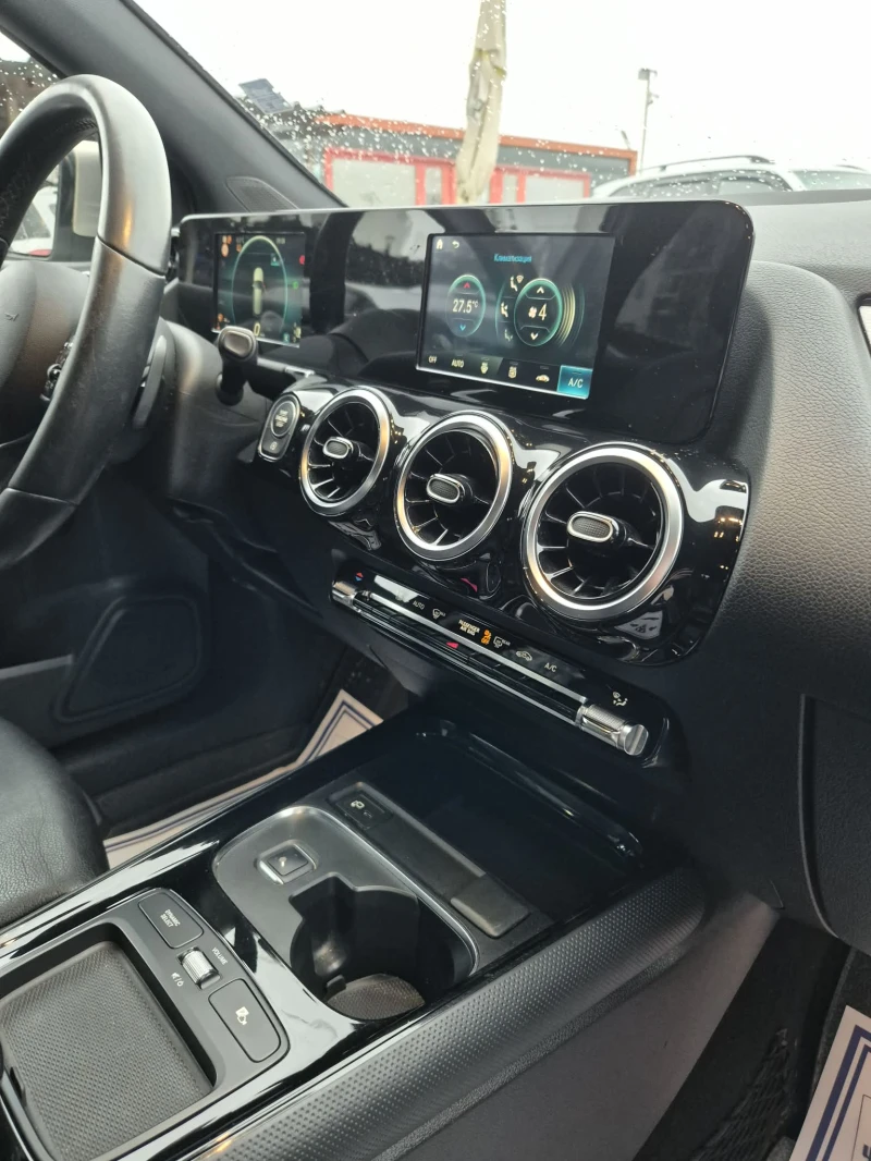 Mercedes-Benz C 180 Бартер🔝, снимка 12 - Автомобили и джипове - 52891056