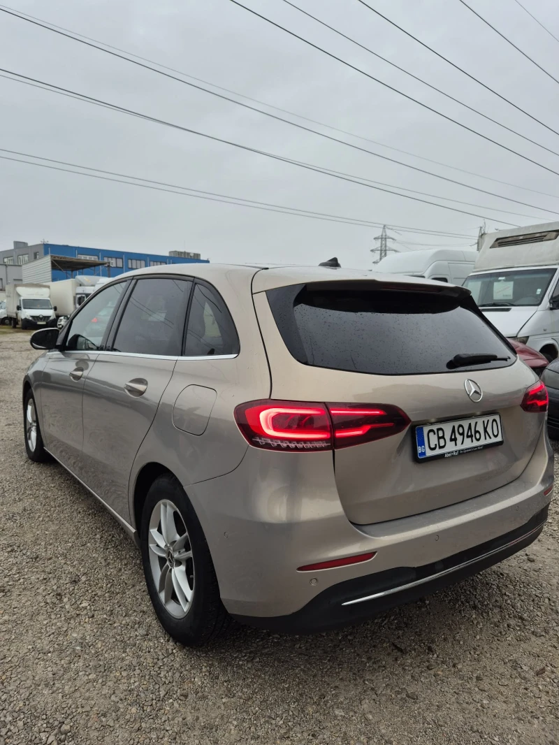 Mercedes-Benz C 180 Бартер🔝, снимка 4 - Автомобили и джипове - 52891056