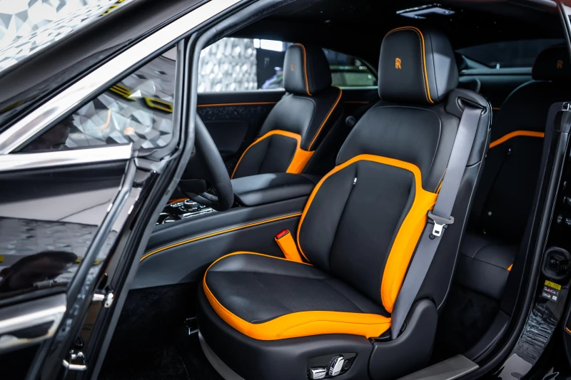 Rolls-Royce Spectre Crystal SOE* Starlight, снимка 12 - Автомобили и джипове - 52935656