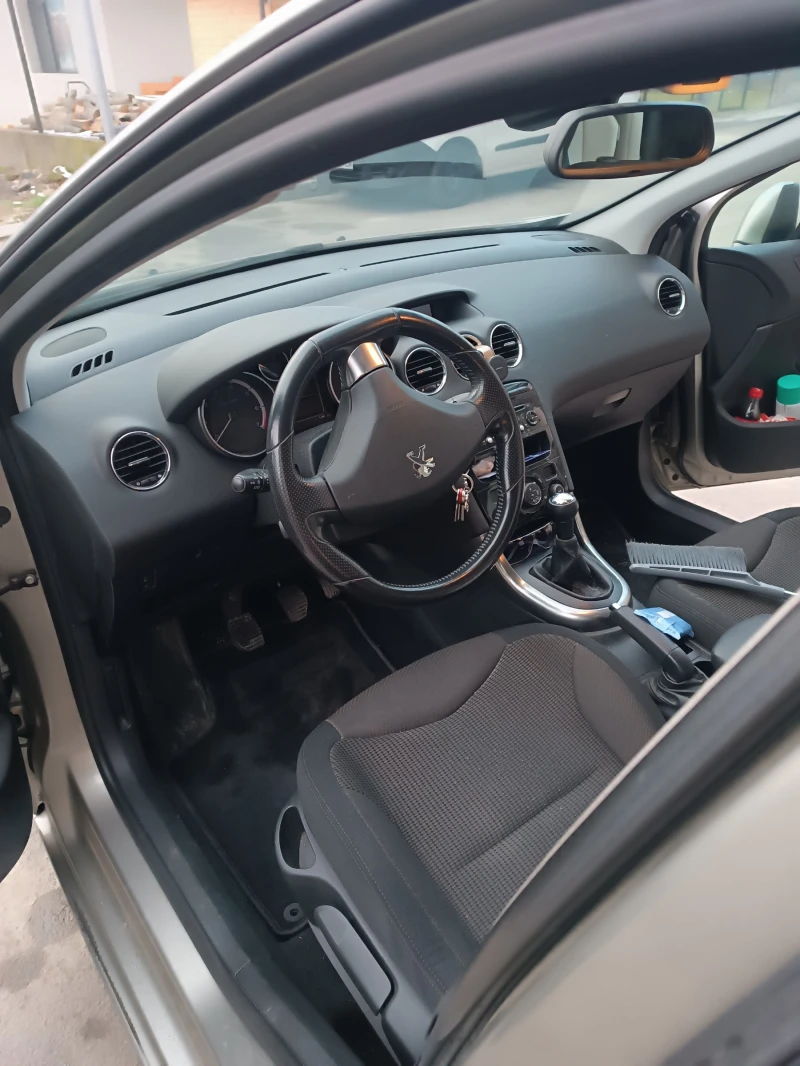 Peugeot 308 1.6  i VTi, снимка 11 - Автомобили и джипове - 53213451