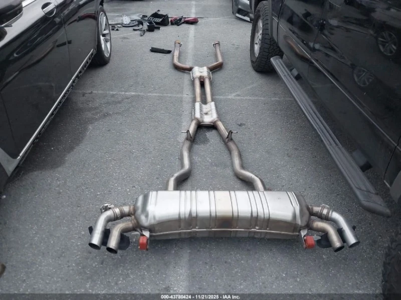 BMW 750 XDRIVE, снимка 17 - Автомобили и джипове - 53226195