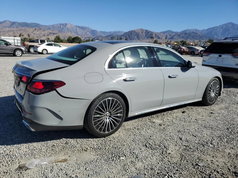 Mercedes-Benz E 350 4MATIC * NAVI * LED * CAMERA * BURMESTER * ПОДГРЕВ, снимка 4 - Автомобили и джипове - 53328171