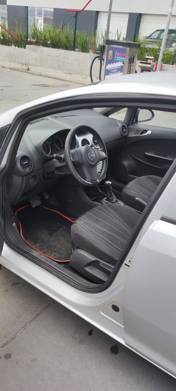 Opel Corsa 1.4D - изображение 7