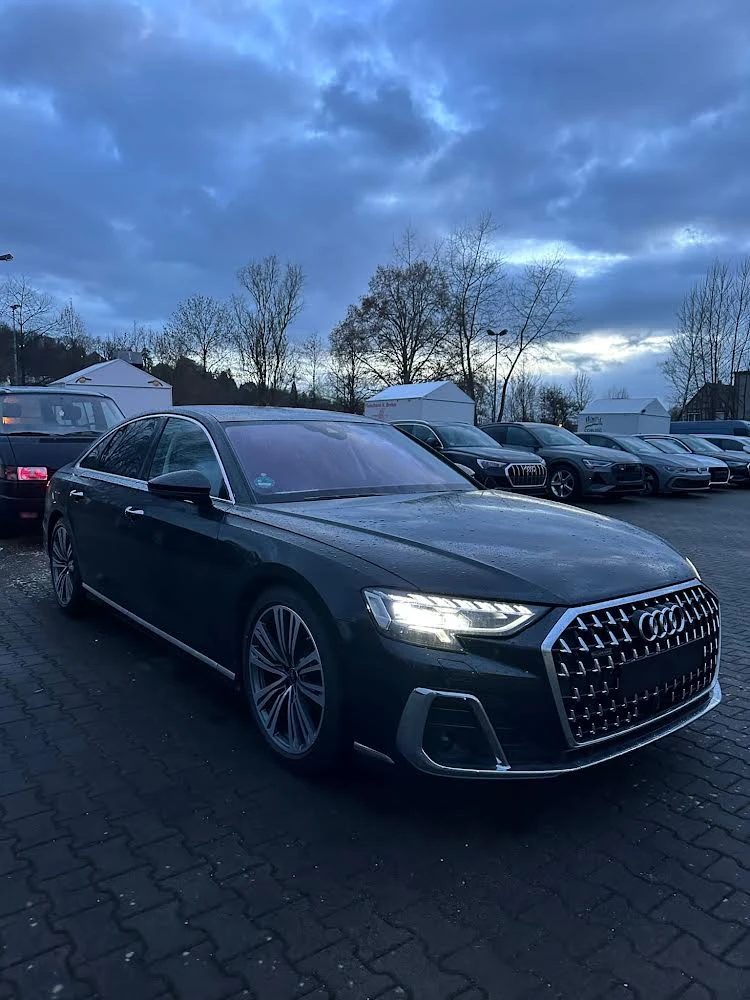 Audi A8 .Гаранция. ABSOLUT FULL CONFIGURATION, снимка 16 - Автомобили и джипове - 52570336