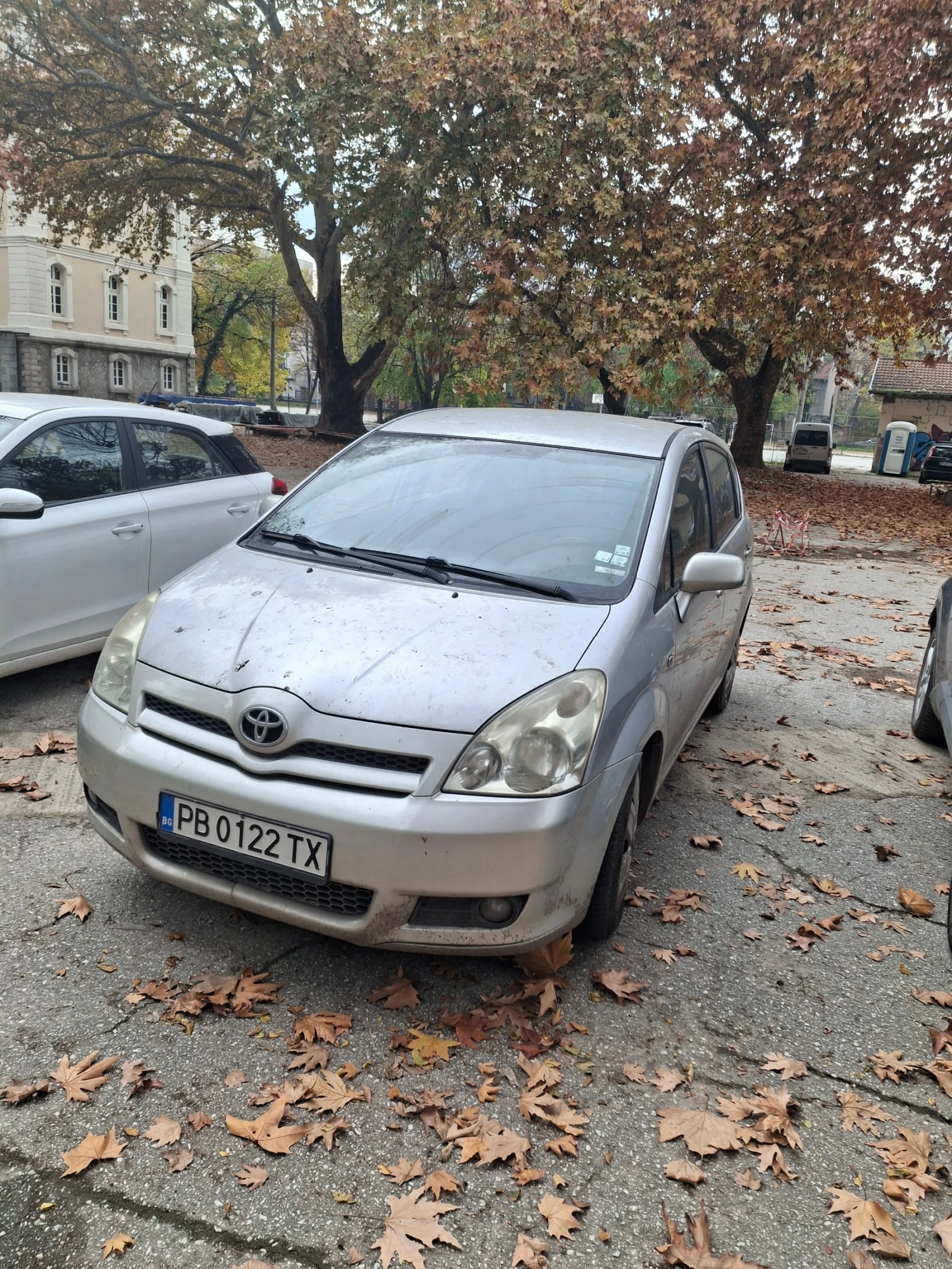 Toyota Corolla verso 1, снимка 1