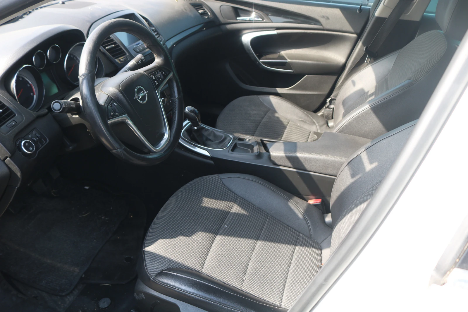 Opel Insignia 2.0 CDTI | Mobile.bg — изображение 11