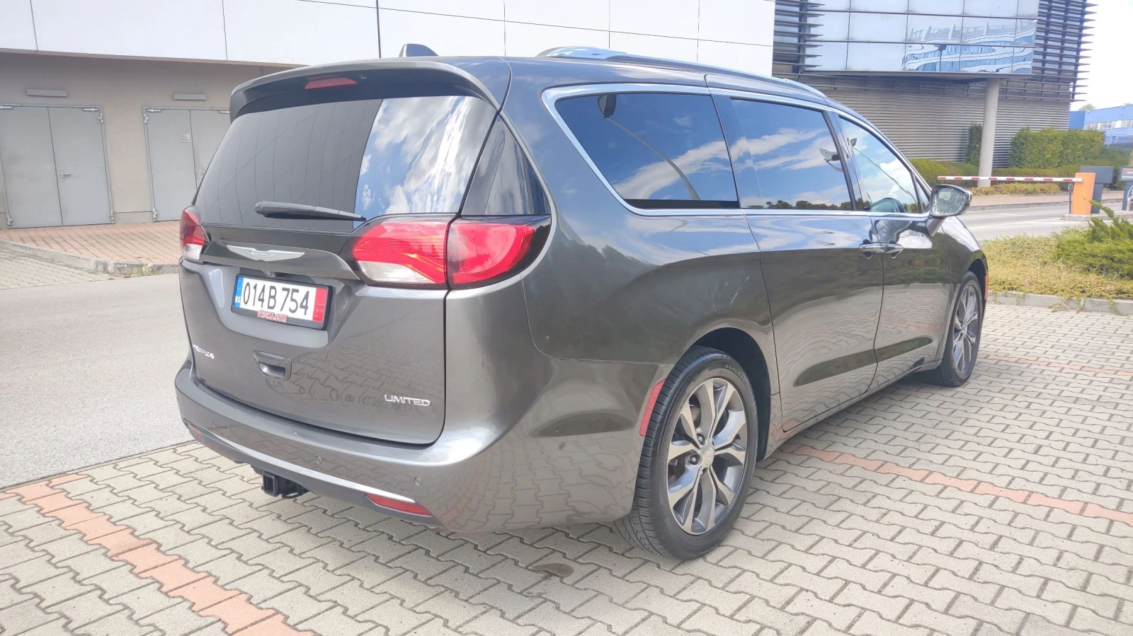 Chrysler Pacifica Limited full extri - изображение 6