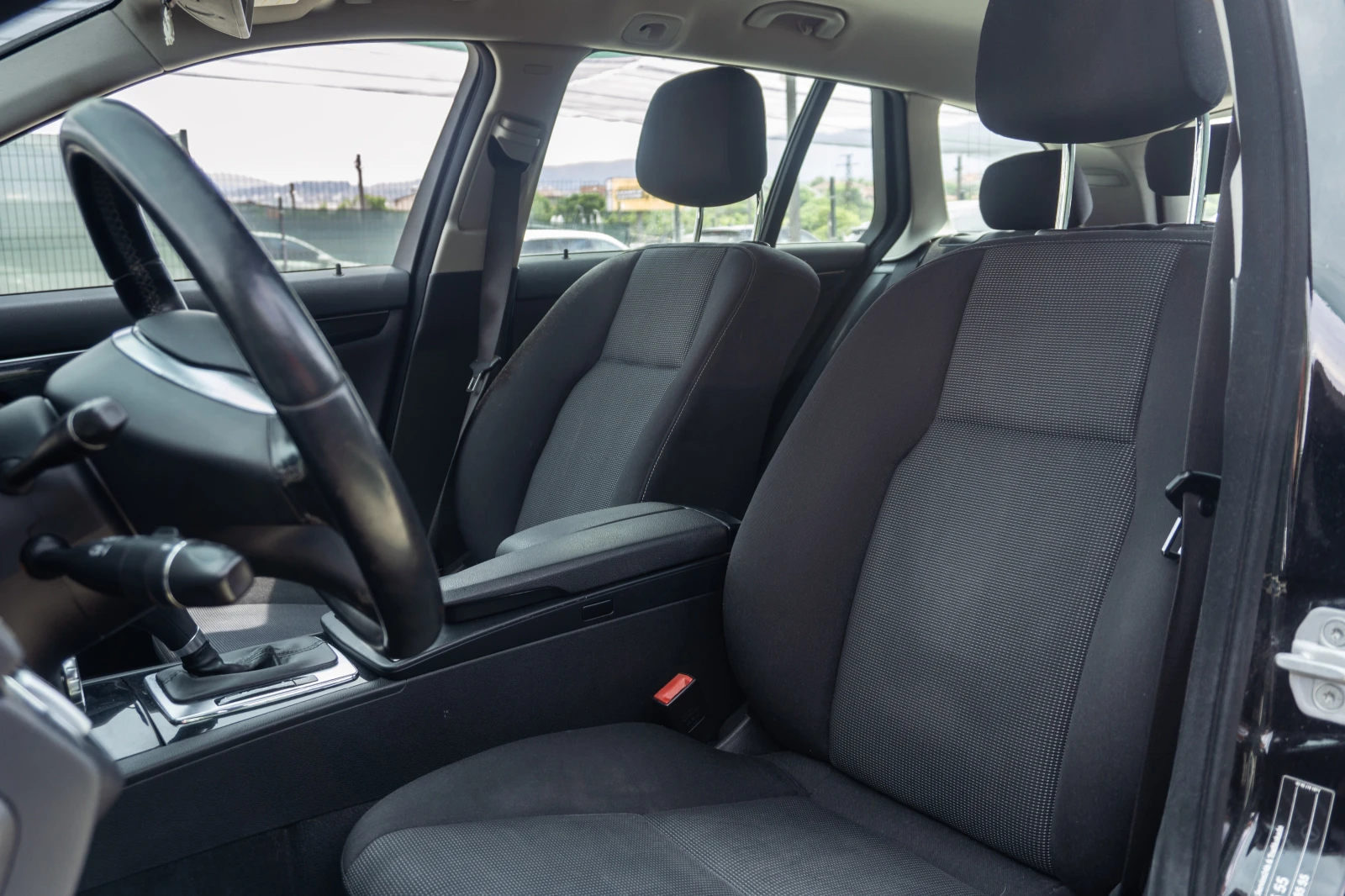 Mercedes-Benz C 220 CDI - АВТОМАТИК - РЕАЛНИ КИЛОМЕТРИ - 6М ГАРАНЦИЯ  - изображение 10