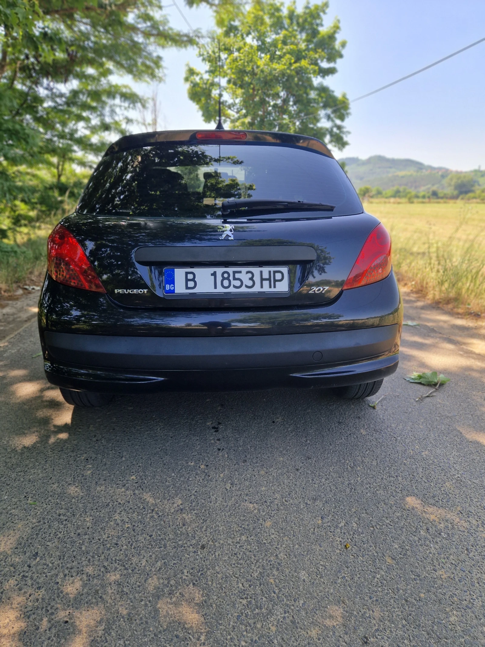 Peugeot 207 1.4 - изображение 4