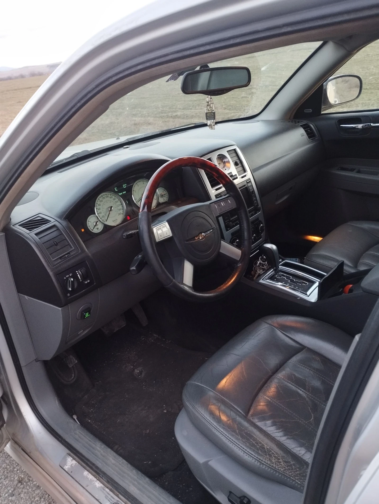 Chrysler 300c 3, 5 v6 lpg - изображение 6